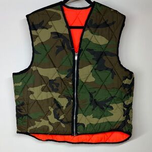 Vintage Reversible Camouflage / Orange Quilted Hunting Vest with Pockets size XL